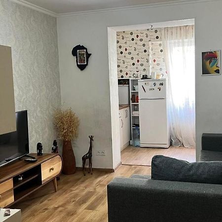 Cosy Home Rustavi  Esterno foto